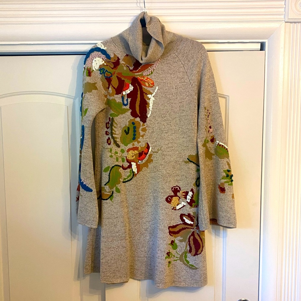 Knitted and Knotted- Bell Sleeve Floral Print Sweater Dress- Size Medium
